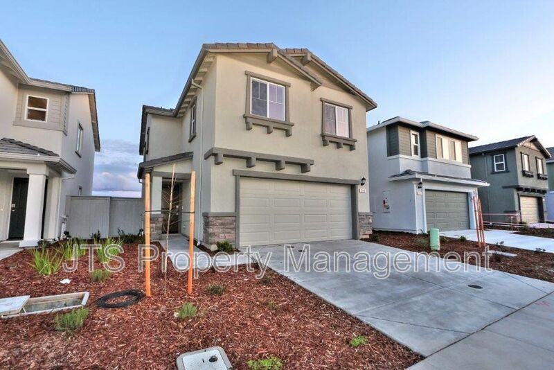 2049 Shady Tree Cir - Photo 2 of 50