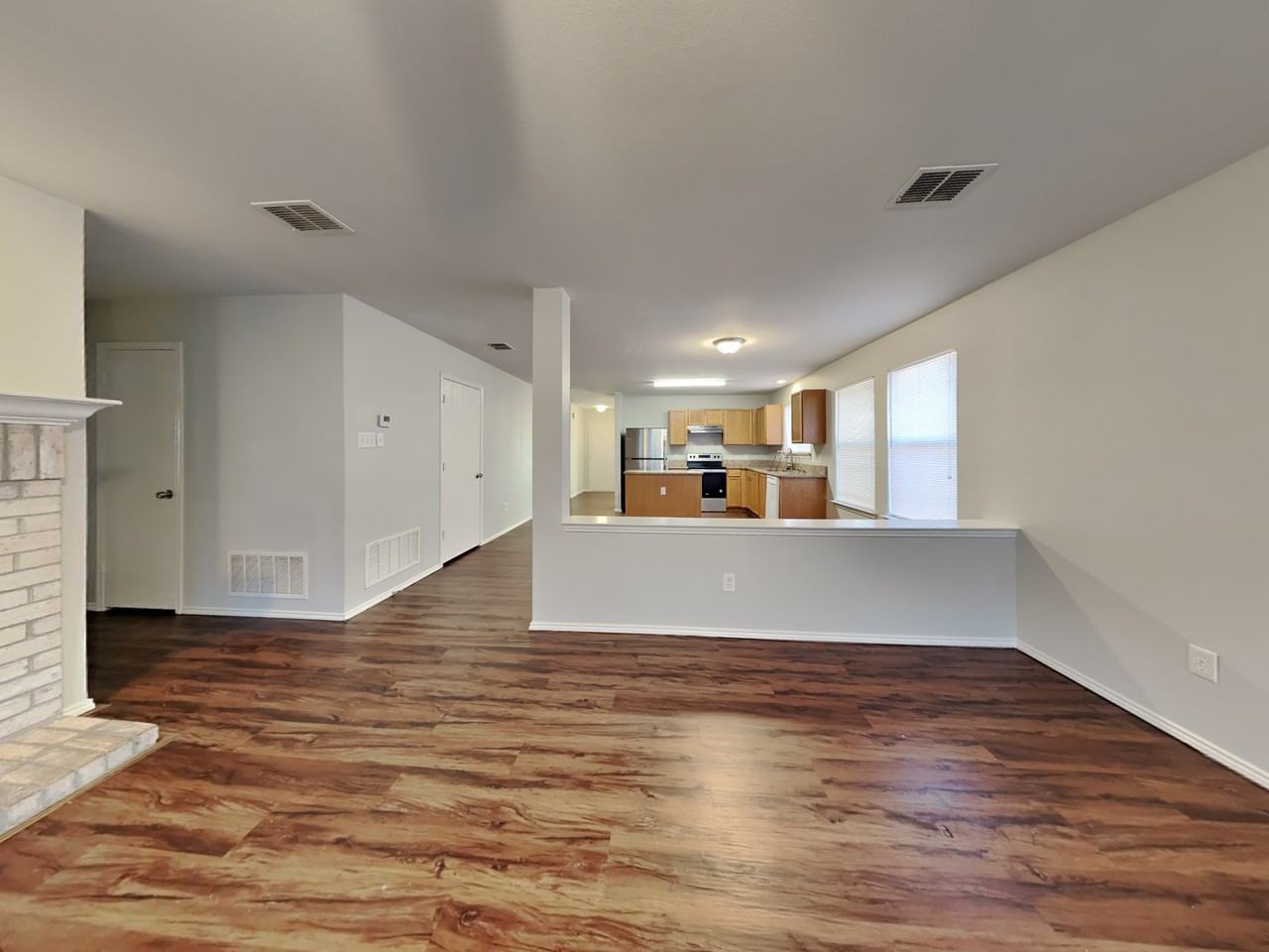 2712 Murphy Dr - Photo 3 of 22