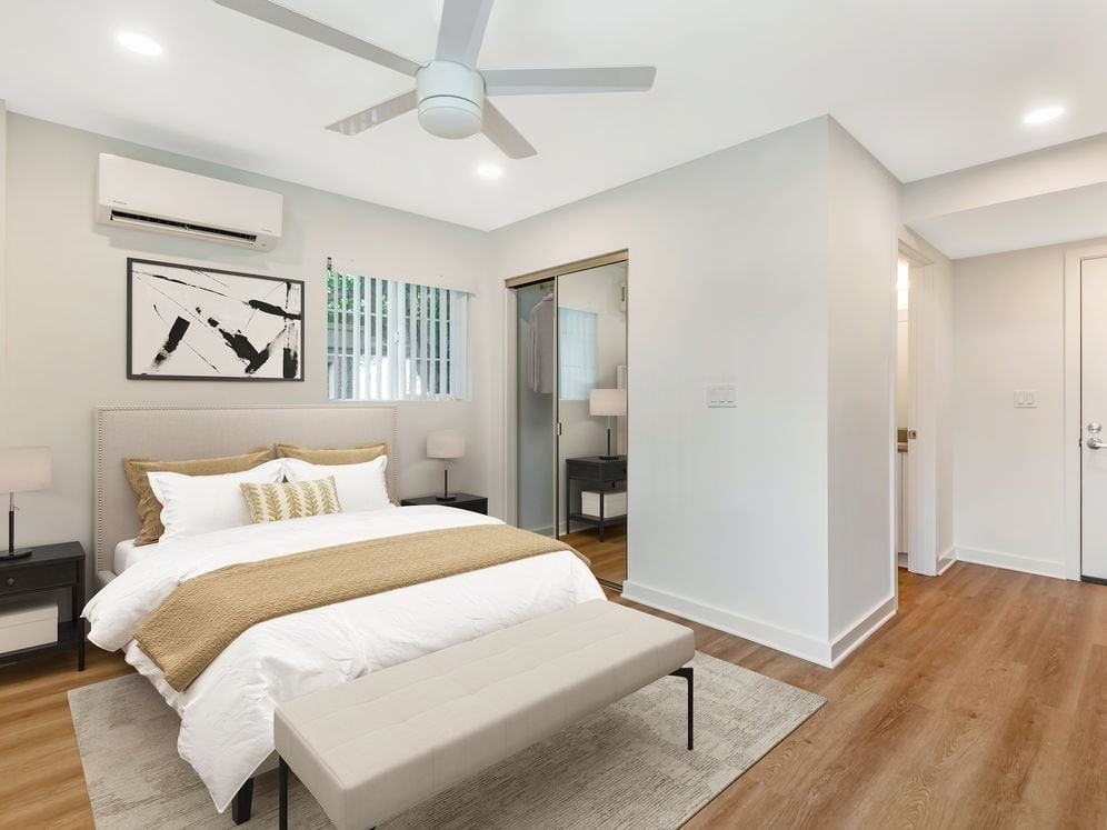 eaves Thousand Oaks - Photo 3 of 31