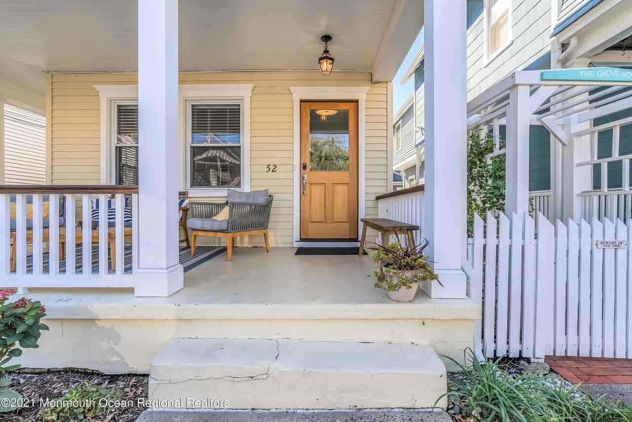 52 Embury Ave SPRINGFALL, Shark River Hills, NJ 07756 4 Bedroom House