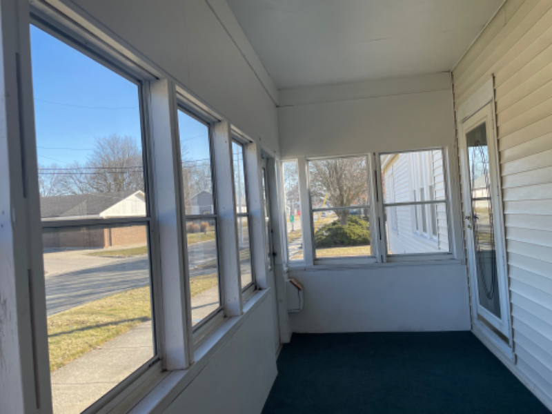 807 N 5th St - Photo 2 of 15