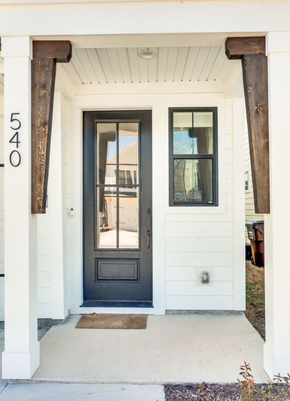 540 Taffy Way - Photo 4 of 35