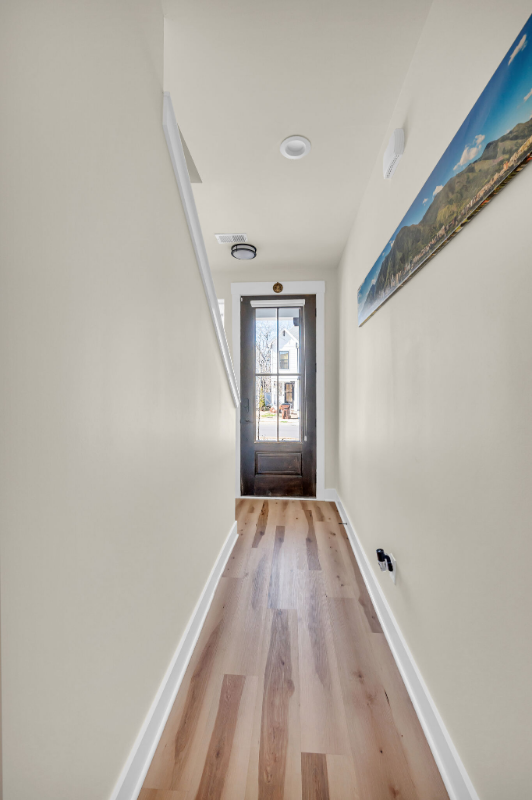 540 Taffy Way - Photo 5 of 35