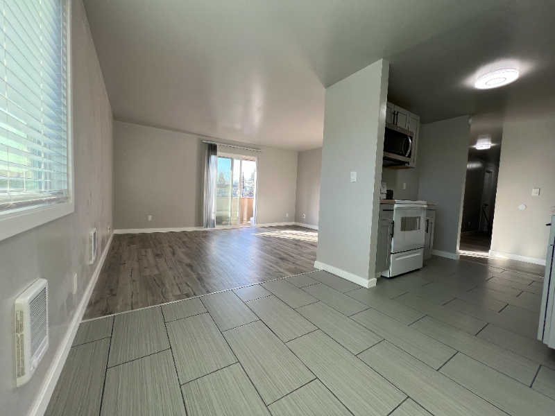 1615 Sw Henderson St #304 - Photo 3 of 9