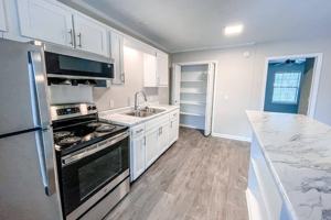 featured image of 550 Crossway Ave
