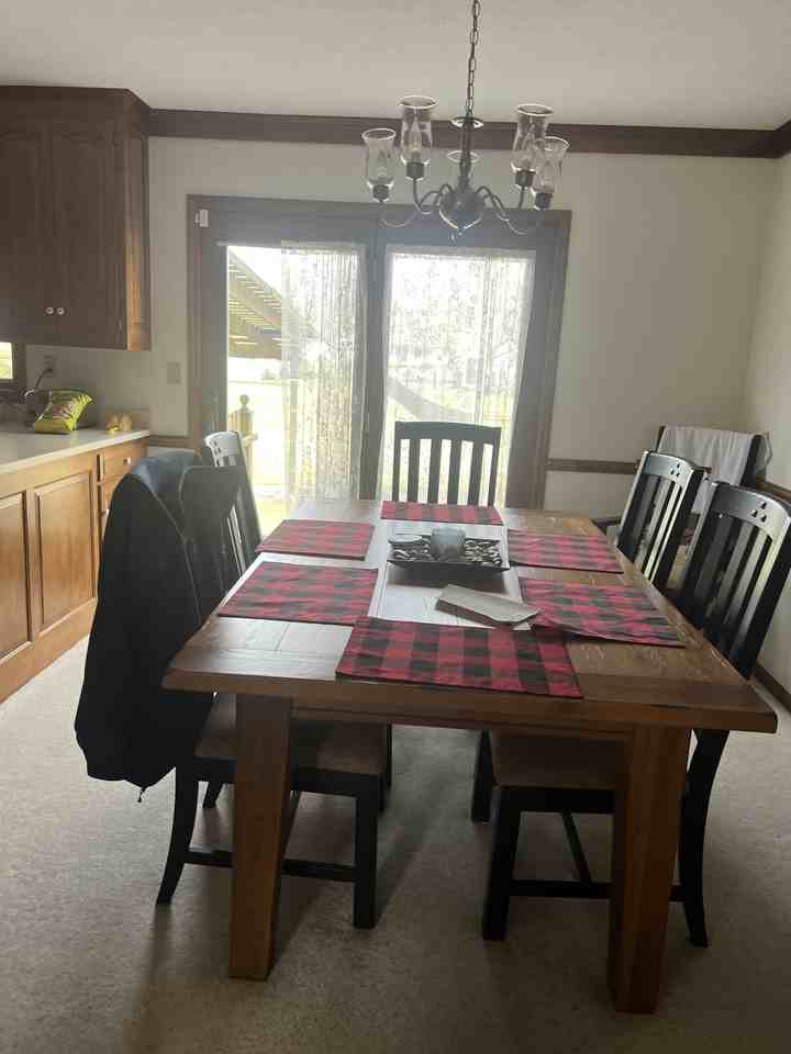 2573 Timothy Pl #NA - Photo 3 of 6