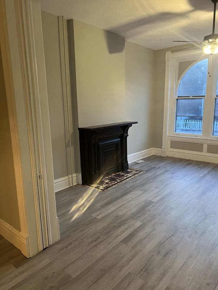 2818 Mcnair Ave #1 - Photo 4 of 8