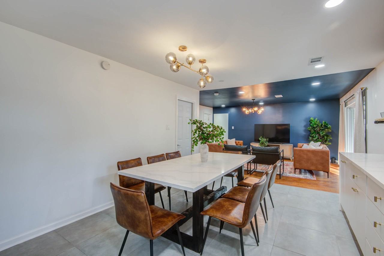 9515 Meadowglen Lane #NA - Photo 4 of 42