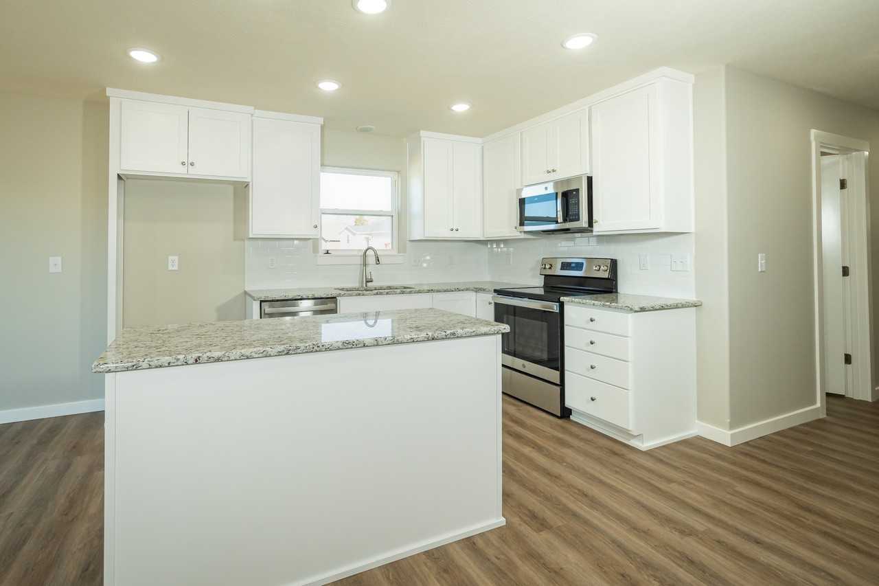 905 Brooks Ave #NA - Photo 3 of 10