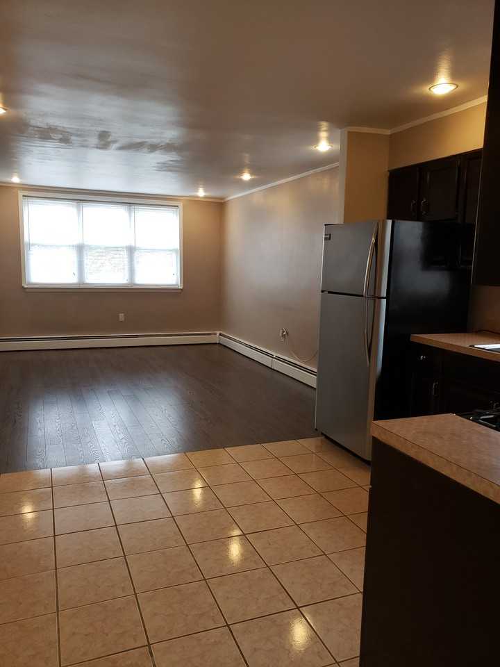 1731 Borbeck Ave #2 - Photo 2 of 10