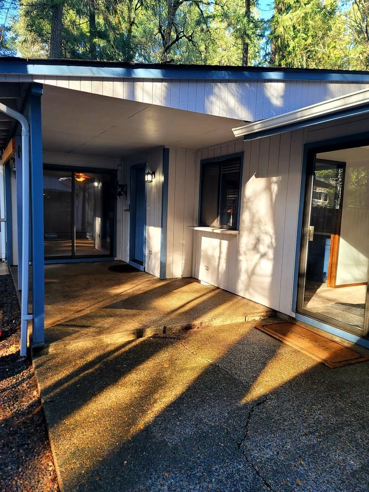 18220 Southwest Pheasant Lane #NA - Photo 6 of 27