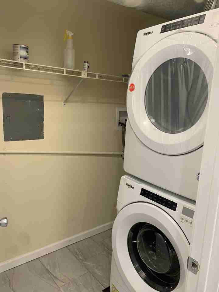 344 Mayfair Pl #344 - Photo 2 of 33