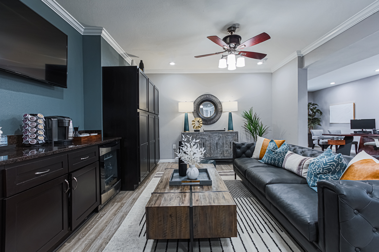 The Village at Bellaire Apartments - Photo 2 of 50