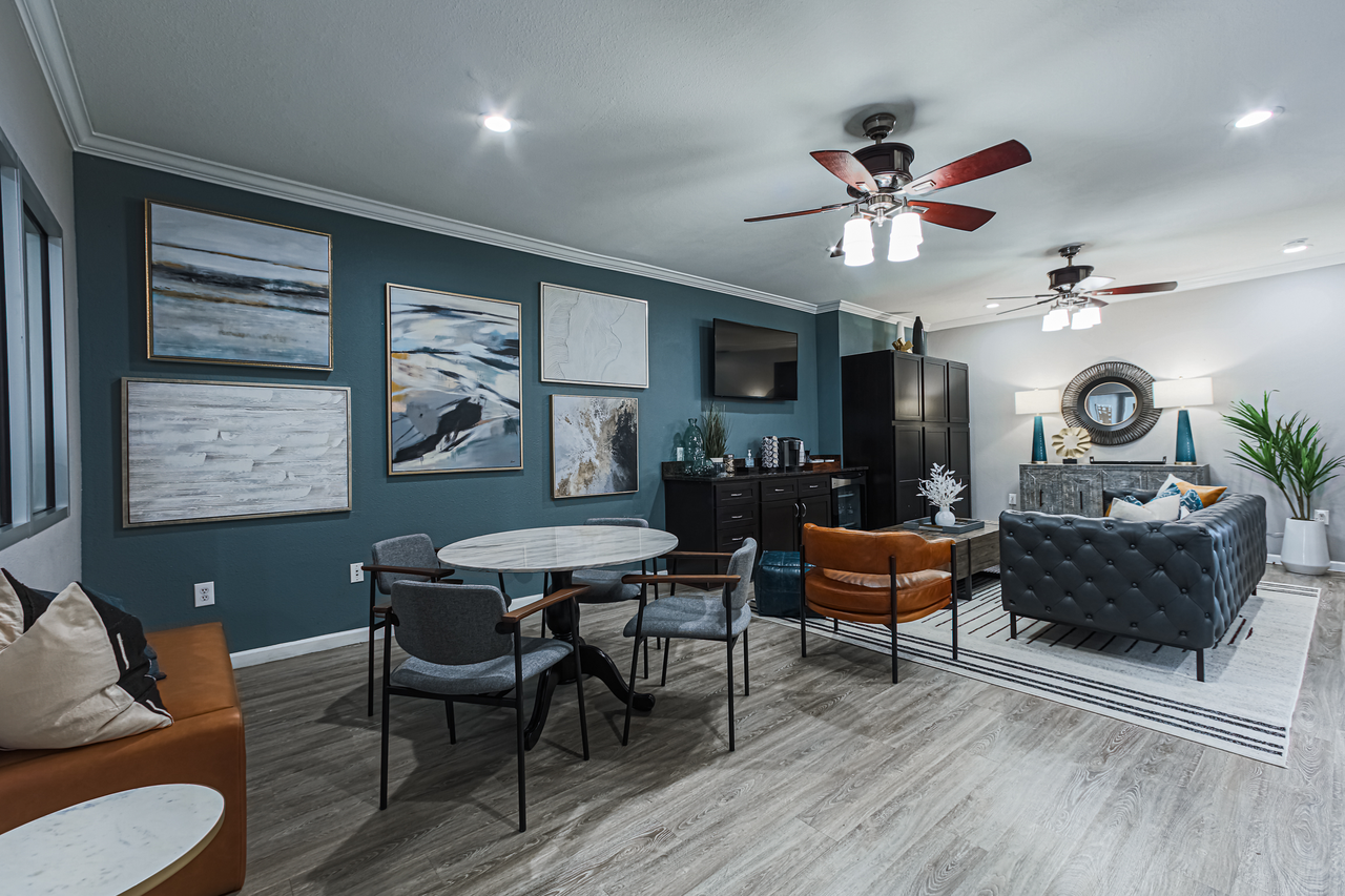 The Village at Bellaire Apartments - Photo 3 of 50