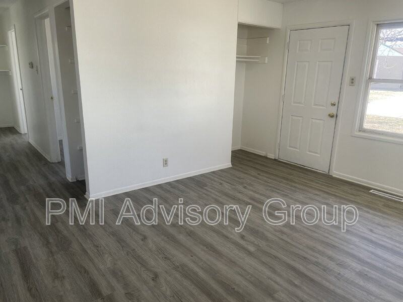 224 Se Lime St - Photo 3 of 14