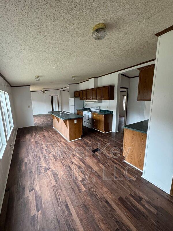 2486 County Road - Photo 7 of 12