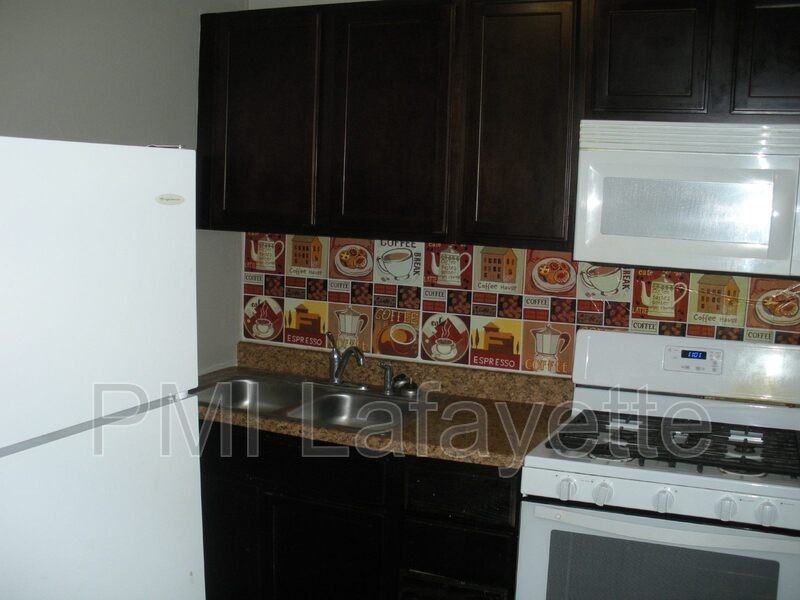 719 N 13th St - Photo 2 of 13