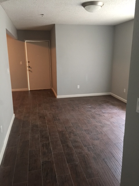 511 South Main Street - Photo 6 of 22