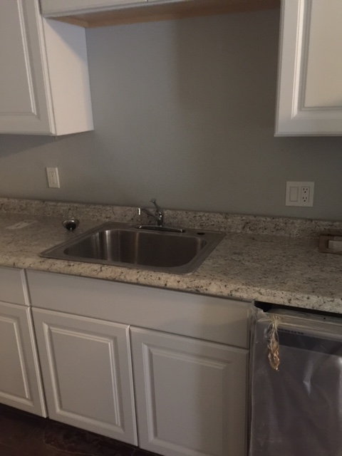 511 South Main Street - Photo 4 of 18