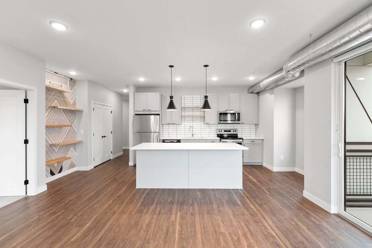 Uptown & Main - Photo 6 of 50