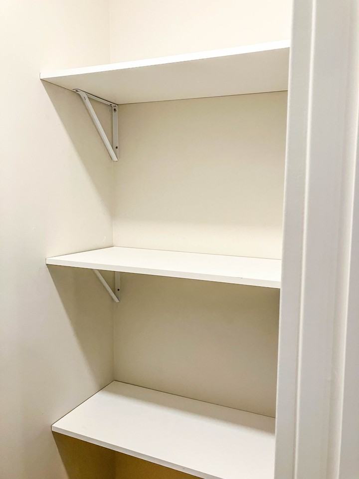 Burr Oaks Place - Photo 3 of 19