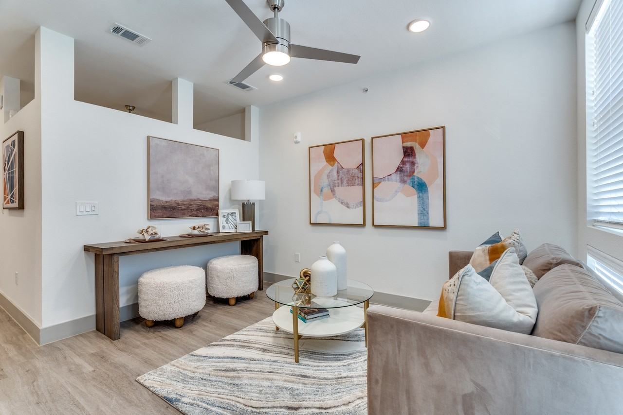 Bent Tree Lofts - Photo 2 of 39