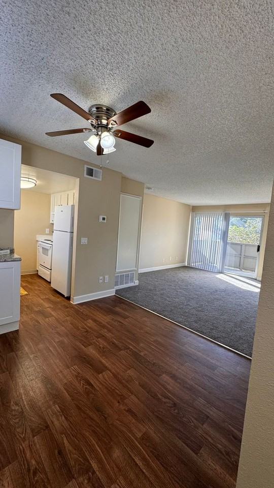 Montebello Villas - Photo 7 of 50