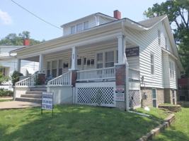 featured image of 404 N 9th St