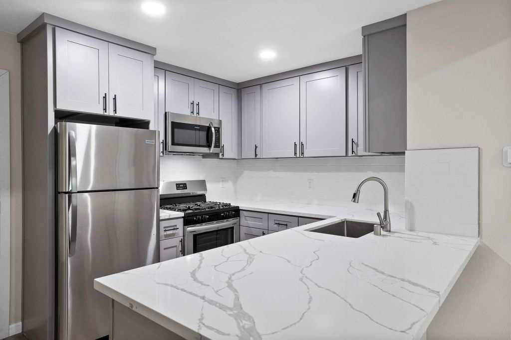 2512 England St - Photo 3 of 50