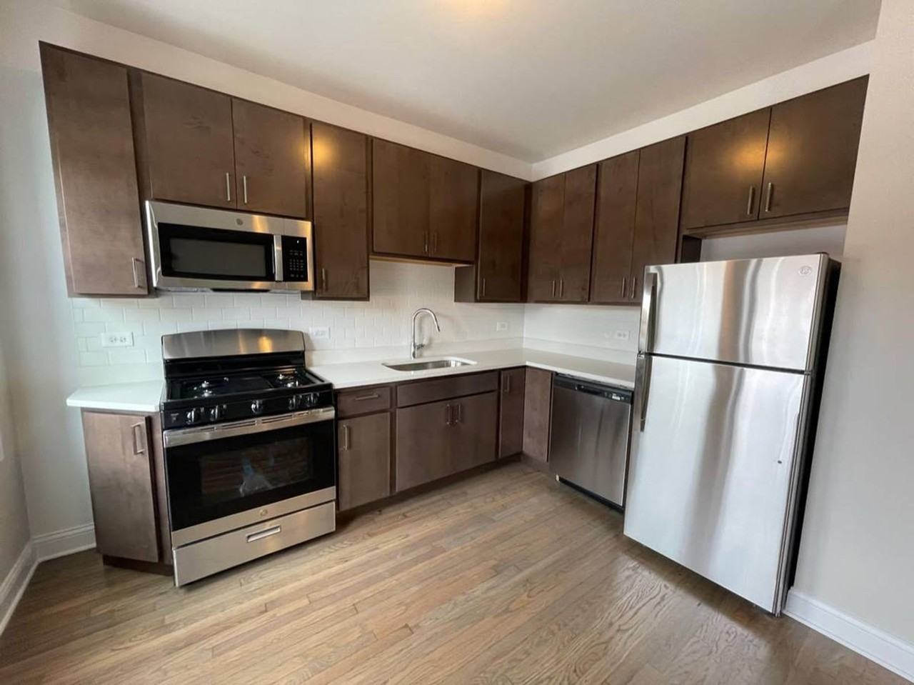 3409 Fullerton LLC - Photo 4 of 7