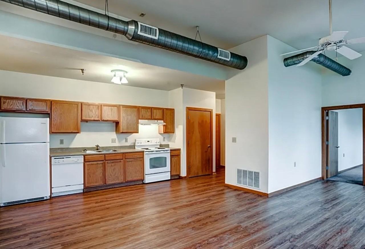 Moline High School Lofts - Photo 7 of 48