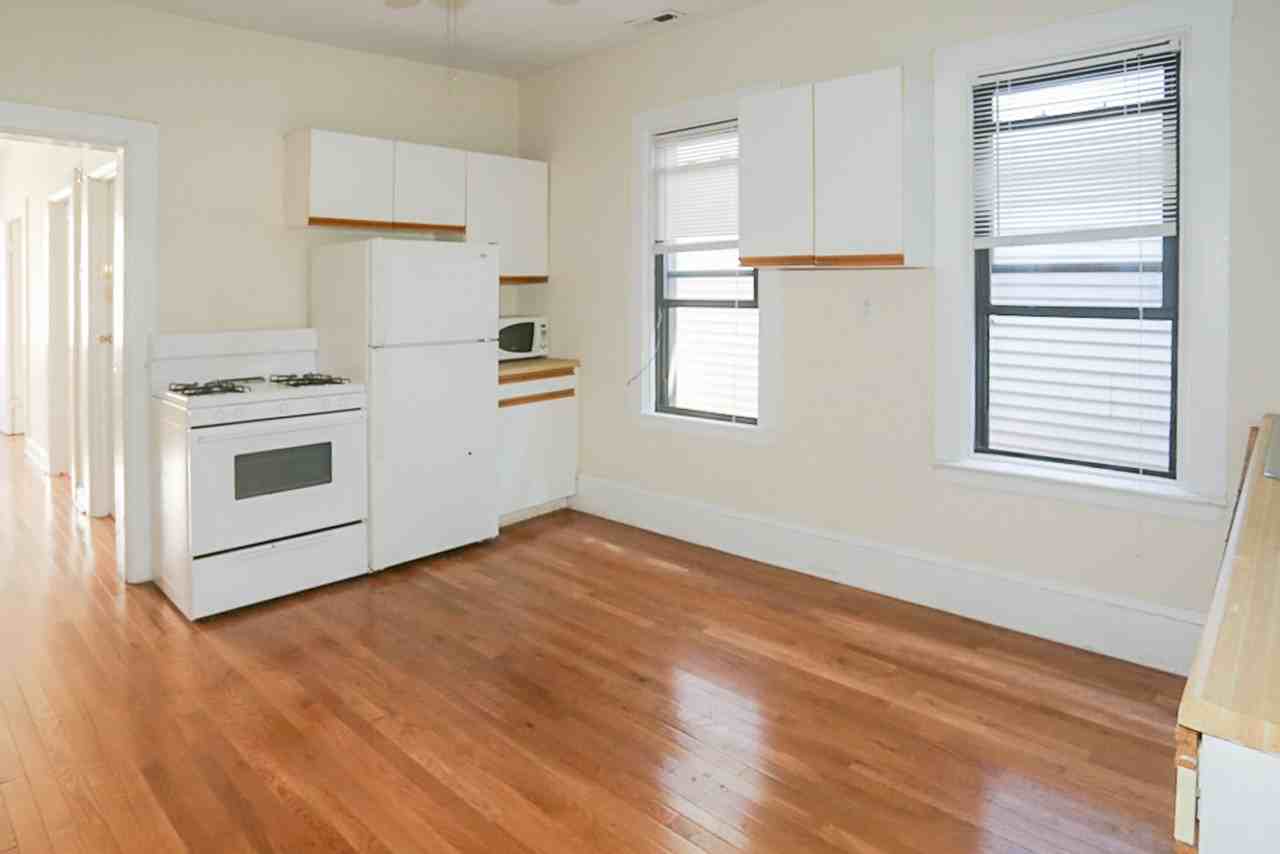 2254 N. Southport - Photo 7 of 8