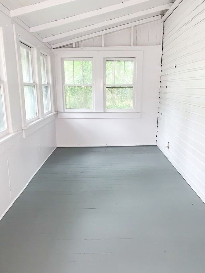 0905 - SE Downtown - Photo 2 of 19