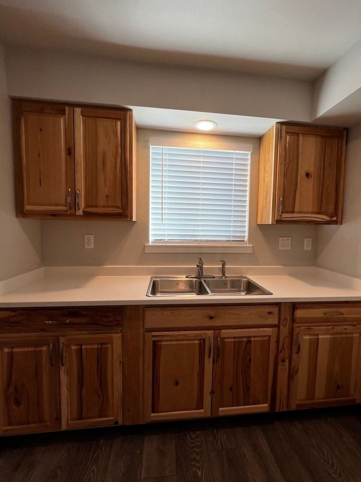 JJL-158 - Photo 4 of 16