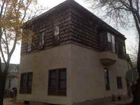 321 Bates Ave - Photo 1 of 1