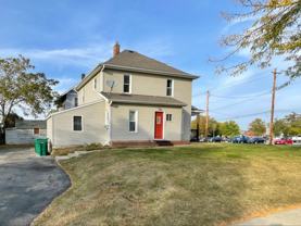 103 7th Ave NW - Photo 1 of 1