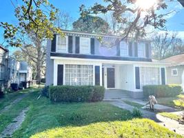 featured image of 17 Mcphillips Ave