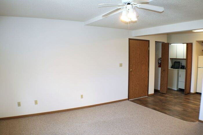 479 S Scott Blvd - Photo 3 of 17