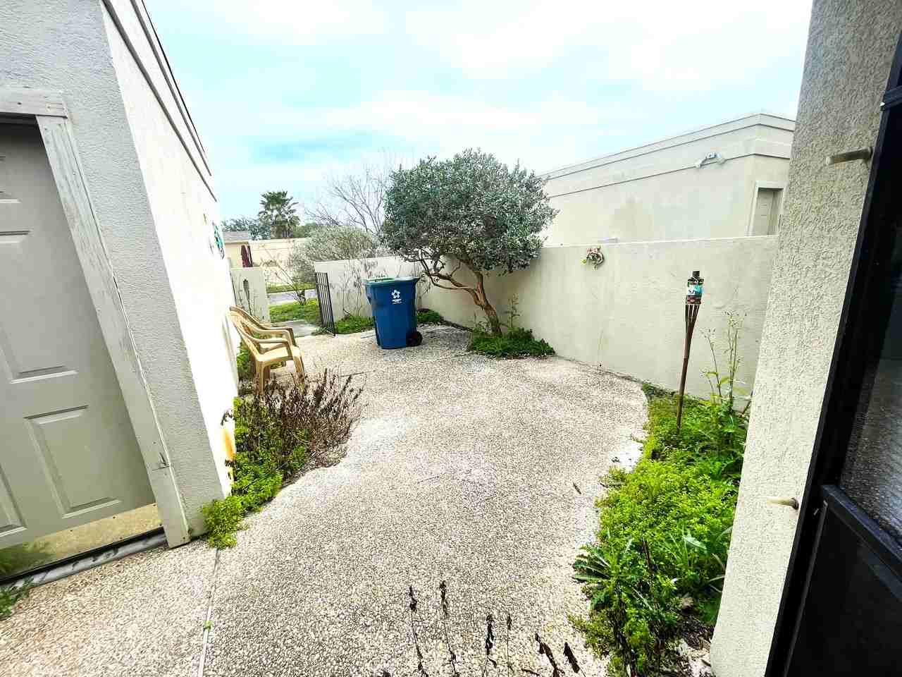 133 Santa Fe Dr #NA - Photo 2 of 17