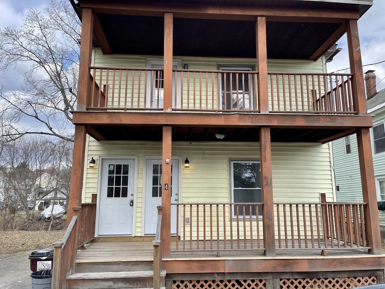 4 Round Lake Ave #1 - Photo 2 of 16