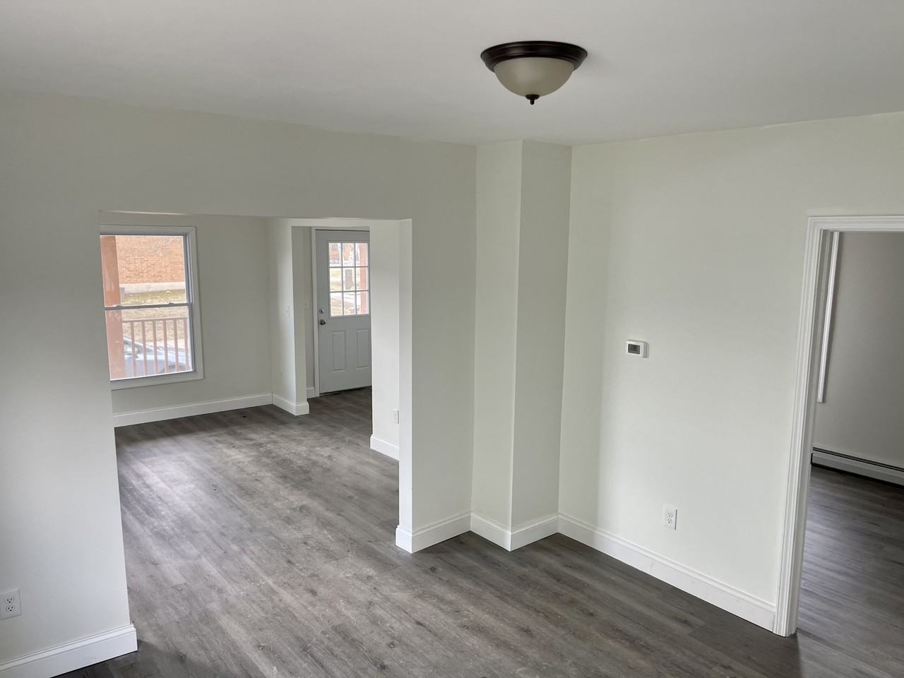 4 Round Lake Ave #1 - Photo 6 of 16