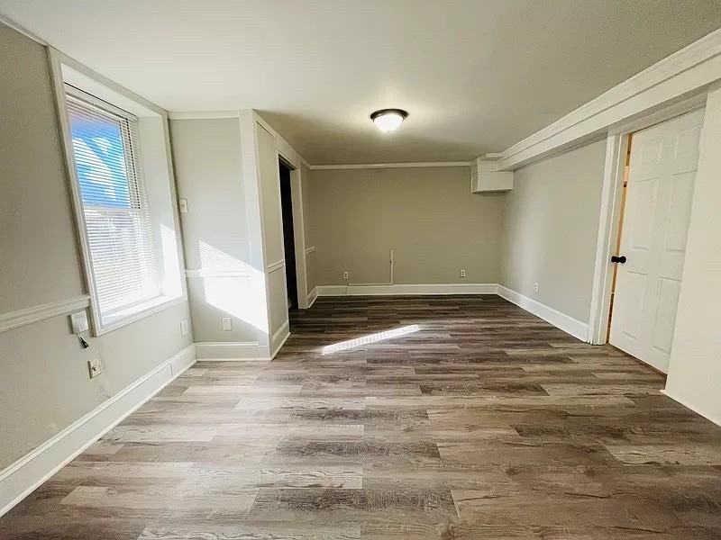 413 Heathcliff Street - Photo 6 of 14