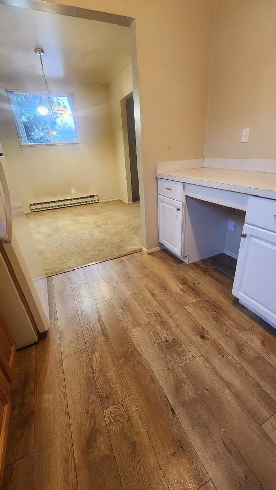 215 Summit Ridge Drive #B - Photo 3 of 9