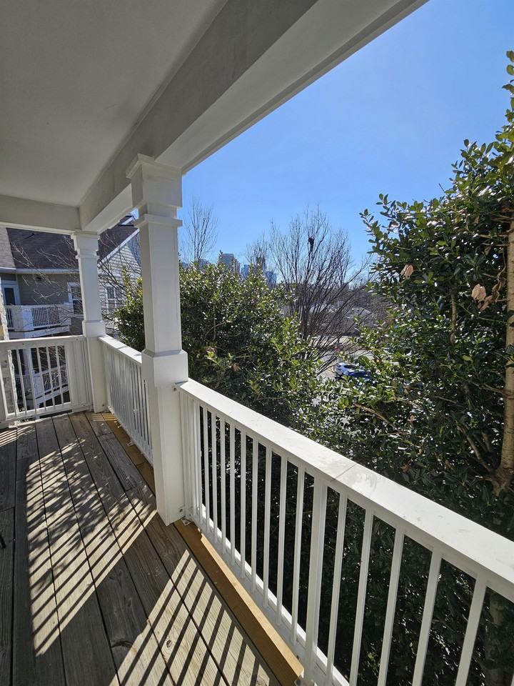 1720 Lake Shore Crest Drive - 1Apt 36 #1 - Photo 6 of 20