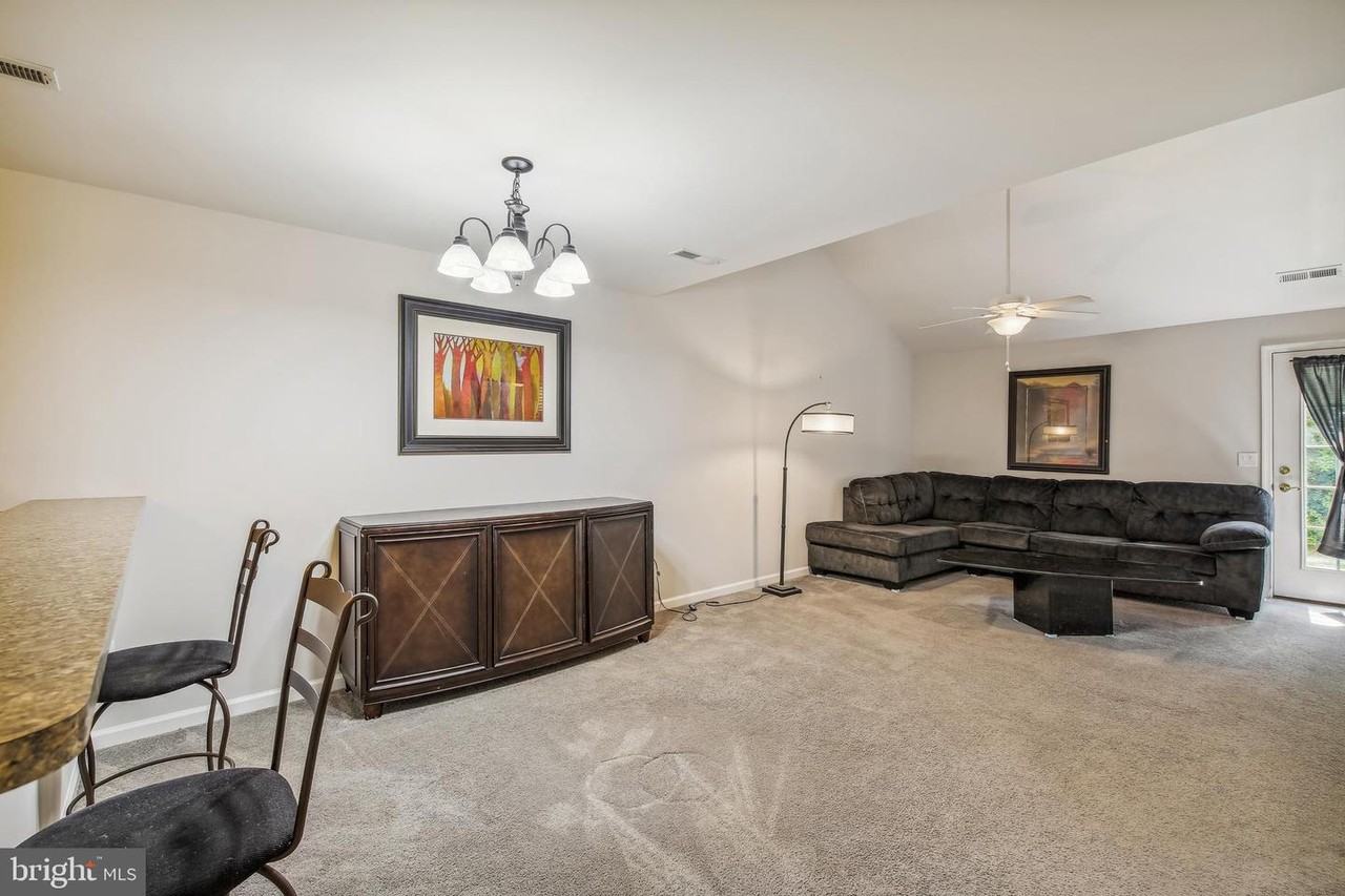 102 Hunter's Way #1 - Photo 3 of 34