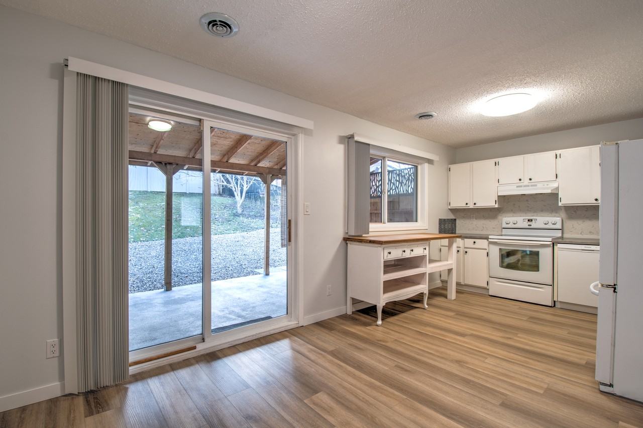 3904B Okanagan Ave #1 - Photo 2 of 20