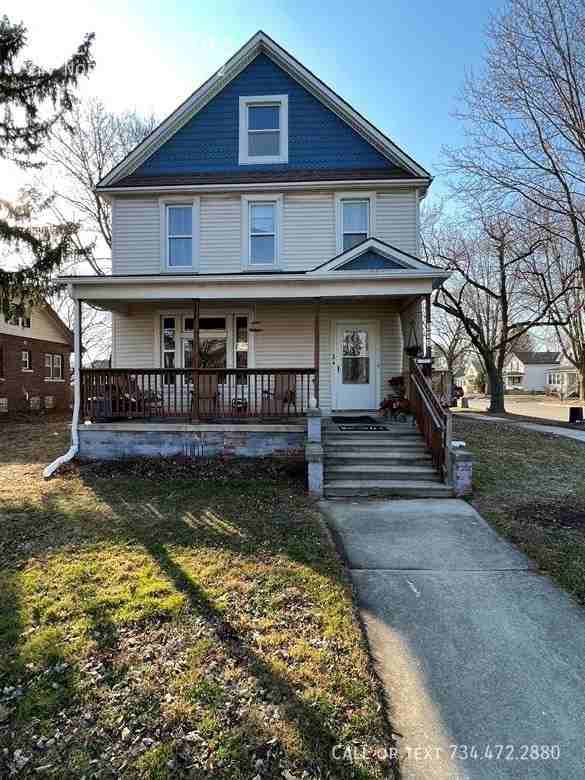 247 247 North Ave. Apt. #2