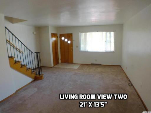 115 Estes Ave - Photo 3 of 16