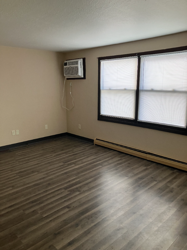 1199 Cormier Rd #4 - Photo 2 of 5