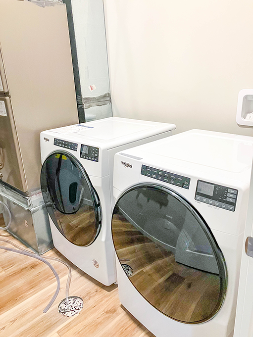 Burr Oaks Place - Photo 5 of 19